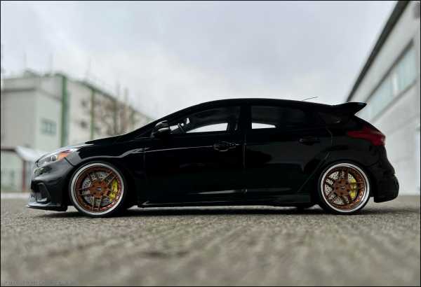 1:18 FORD Focus RS Mk3 MKIII 2018 black schwarz